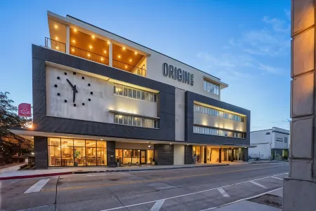 Origin Baton Rouge, a Wyndham Hotel Отели в г. Батон-Руж