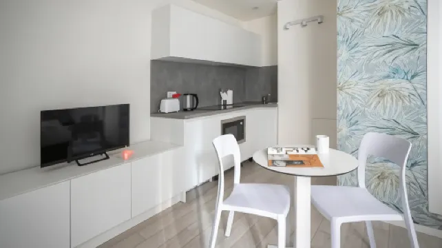 Italianway - the B Village Business