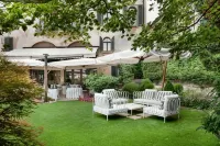 Hotel Villa Cipriani Hotels near Porta Colmarion di Asolo