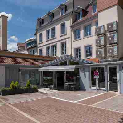 The Originals Boutique, Hôtel de la Balance, Montbéliard Hotel Exterior