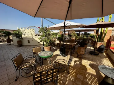 La Claire Fontaine（清澈的泉水） 鄰近馬洛雷勒花園的酒店