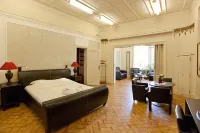 Hotel Orion