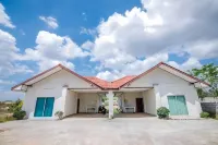 Banana Resort Sadao Hotels in Sadao