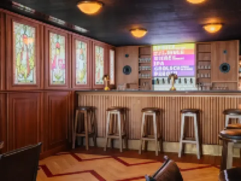 ロッキーポップ グルノーブル ホテル グルノーブルのホテル