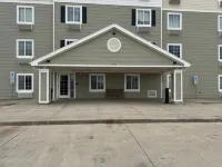 Baymont by Wyndham Dickinson