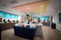Beachside Hotel & Suites - breakfast
