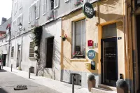Logis Hôtel Central فنادق في Pannes