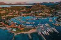 [porto Rotondo] Vista Incantevole sul Mare e Yacht