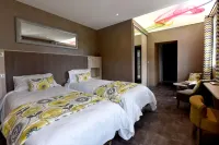 Logis Hôtel Beau-Site Hôtels à : Lavastrie