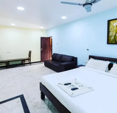VCP Beach Resort Hotels in Manjakuppam