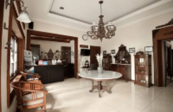 Ndalem Maharani Guest House Hotels in Kraton