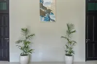 RedDoorz Syariah near Stasiun Madiun 2 Hotel di Mejayan