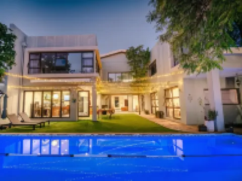 Little Forest Garden Retreat