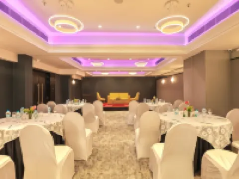 布巴內什瓦爾蘭花IRA酒店 布巴內斯瓦爾酒店