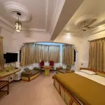 Hotel Tushar