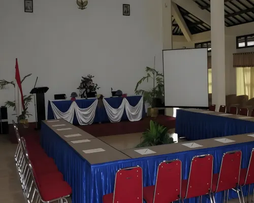 Wonua Monapa Hotel Resort Business Facilities Photos