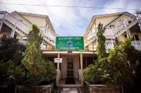 Blackbeard's Lodge فنادق في وکراکوک