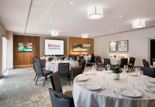 힐튼 가든 인 시설