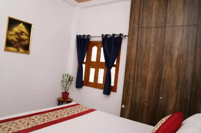 Hotel Shree Vijaya Laxmi International Hotels near Dhua Kund