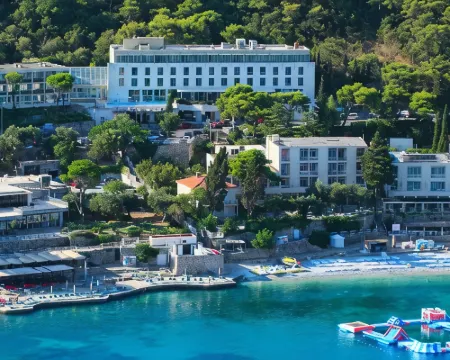 Hotel Uvala โรงแรมในดูบรอฟนิก
