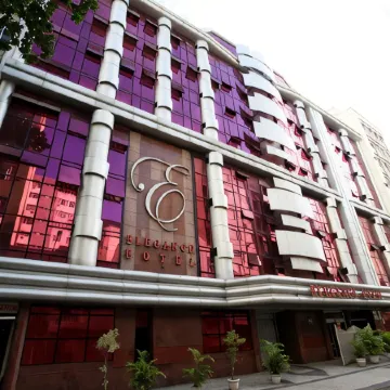 Elegance Praia Hotel Отели рядом с достопримечательностью «Лестница Селарона»