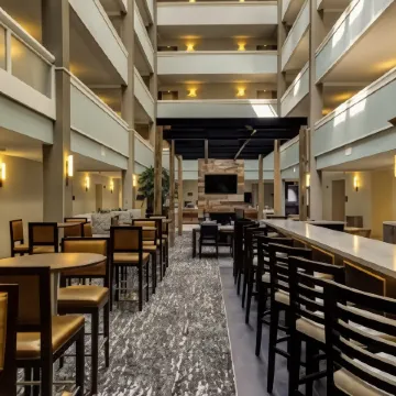 Embassy Suites by Hilton Williamsburg