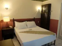 DM Residente Hotel Inns & Villas Hotels in Pampanga