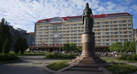 Рижская Отели рядом с достопримечательностью «Церковь Успенья Богородицы с Пароменья»