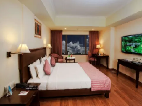 ル ラック サロヴァール ポルティコ ランチ ラーンチーのホテル