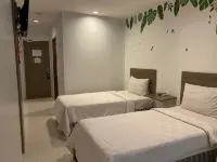 MyHotel โรงแรมใกล้ไชน่าทาวน์ (โกลโดะก์)