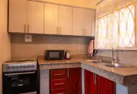 Lyons park Three Bedroom Apartment Hotels in Kyadondo