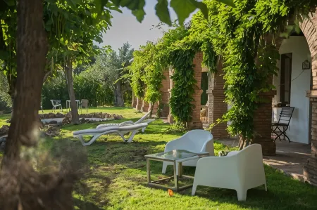 Hotel Rural Alquería de Los Lentos ( Niwalas Rural SL ) Отели в г. Кончар