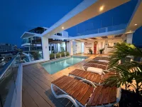 Hotel Summer Frente Al Mar - Strand