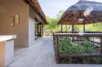 Raptors Lodge Hotels in 