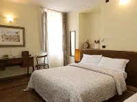 Room & Breakfast la Dimora Hotels in Sulmona