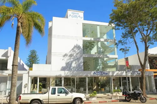 Aqua Hotel - 3-Star
