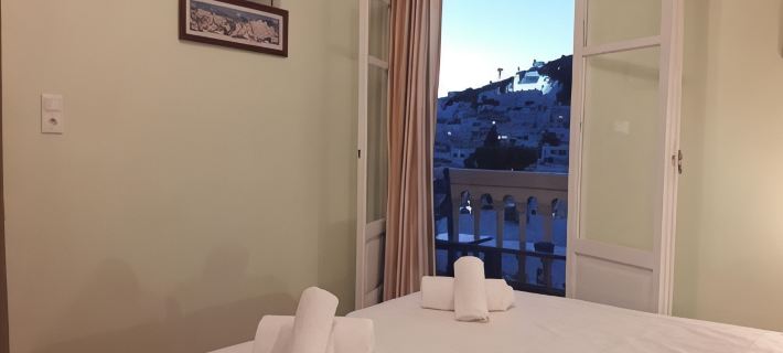 Parthenon Hotel di Ios