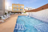 Neptuno Apartments - Pools