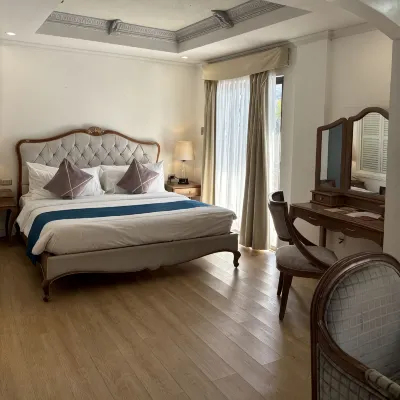 Queen Margarette Hotel Lucena - Main Hoteles en 