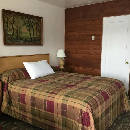Southsider Motel