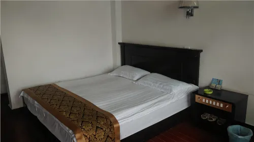 Lianghe Limin Hotel
