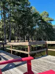 3-bedroom cabin nestled on 80 acres with WiFi, AC on private 5-acre lake. - Wifi