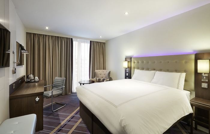 Premier Inn Regensburg City Centre