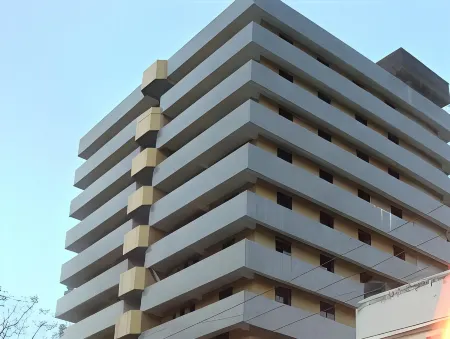 Urban Rose Hotel & Apartments