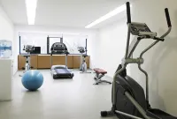 Hotel Tres Reyes Pamplona - Gym