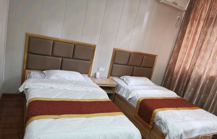Lijiang Bandao Business Hotel