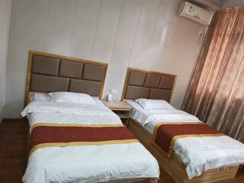 Lijiang Bandao Business Hotel