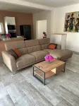 Théa, 3 bedrooms with all comforts Heated swimming pool