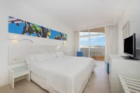 Iberostar Waves Bouganville Playa