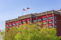 O.Henry Hotel - 4-Star